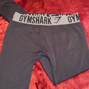 Gymshark leggings size small. Offers welcome!